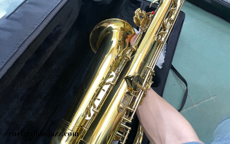 Nhạc cụ Saxophone Baritone (2)